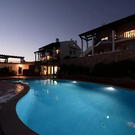 Blue - In Complex With 3 Pools Сан-Мартинью-ду-Порту