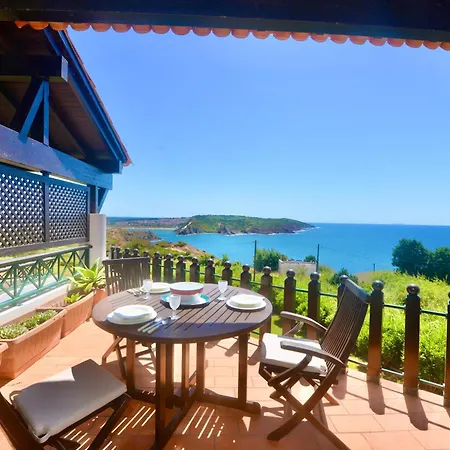 Blue - In Complex With 3 Pools Сан-Мартинью-ду-Порту