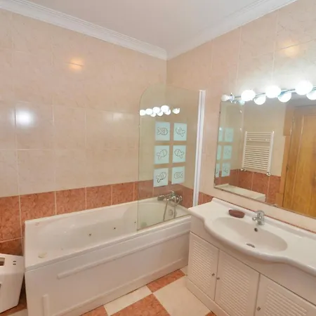 Blue - In Complex With 3 Pools Апартаменты Сан-Мартинью-ду-Порту