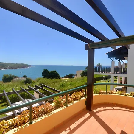 Blue - In Complex With 3 Pools Сан-Мартинью-ду-Порту