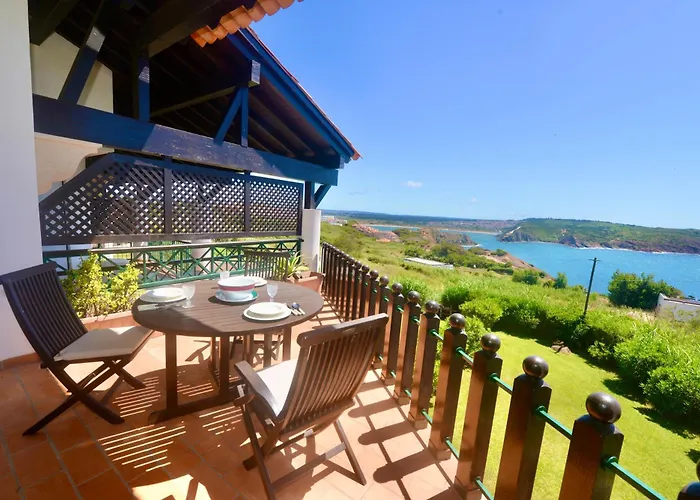 Blue - In Complex With 3 Pools شقة