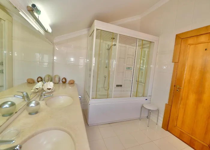 Blue - In Complex With 3 Pools شقة *