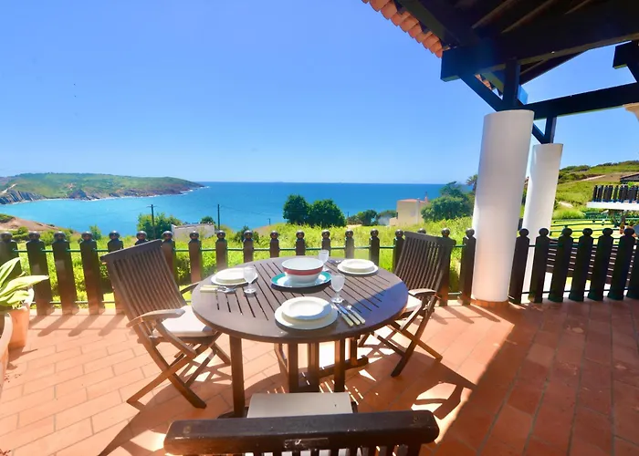 Blue - In Complex With 3 Pools * ساو مارتينهو دو بورتو